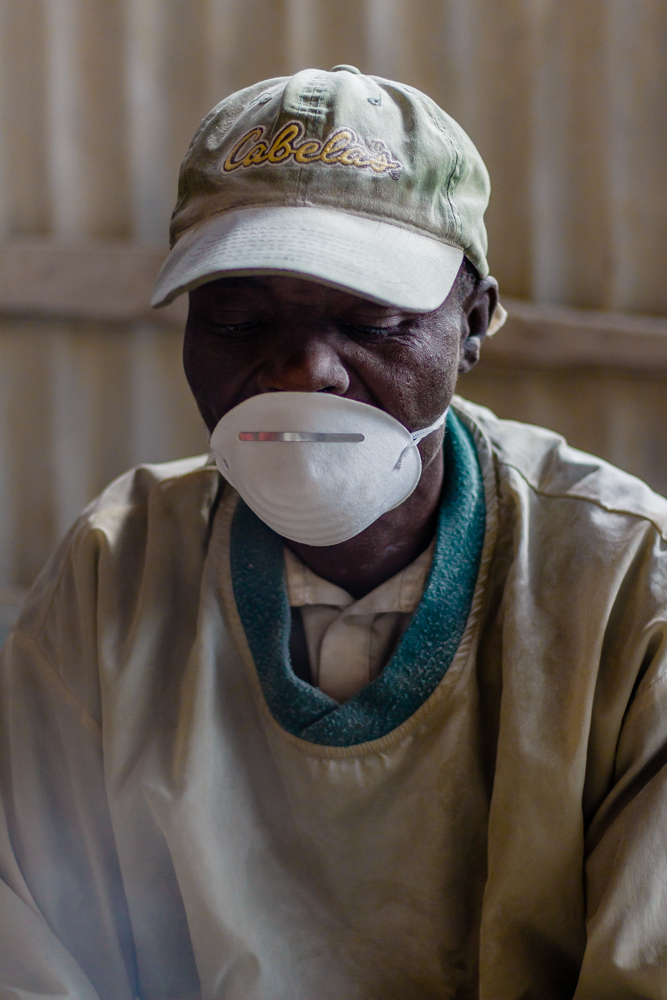 Person wearing a dust mask